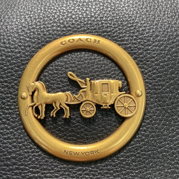 NWT Coach F31400 Elle Hobo Black Leather Handbag/ Crossbody Bag / Old Brass - Picture 4 of 10